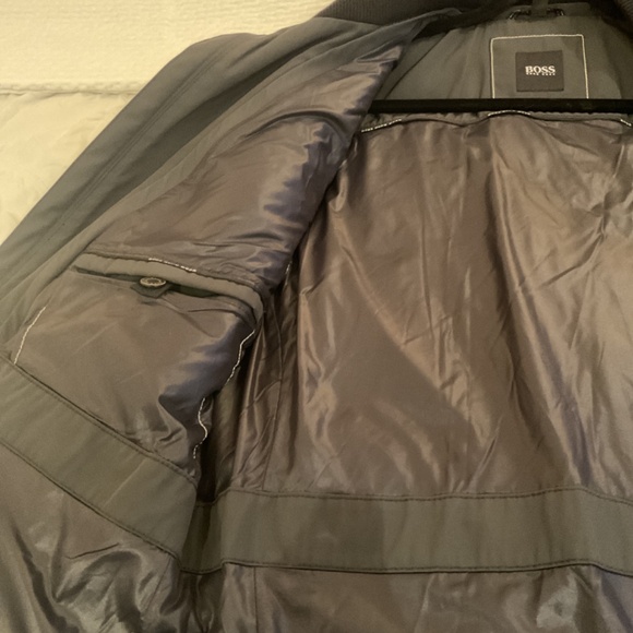 Mens Hugo boss jacket - Picture 6 of 6